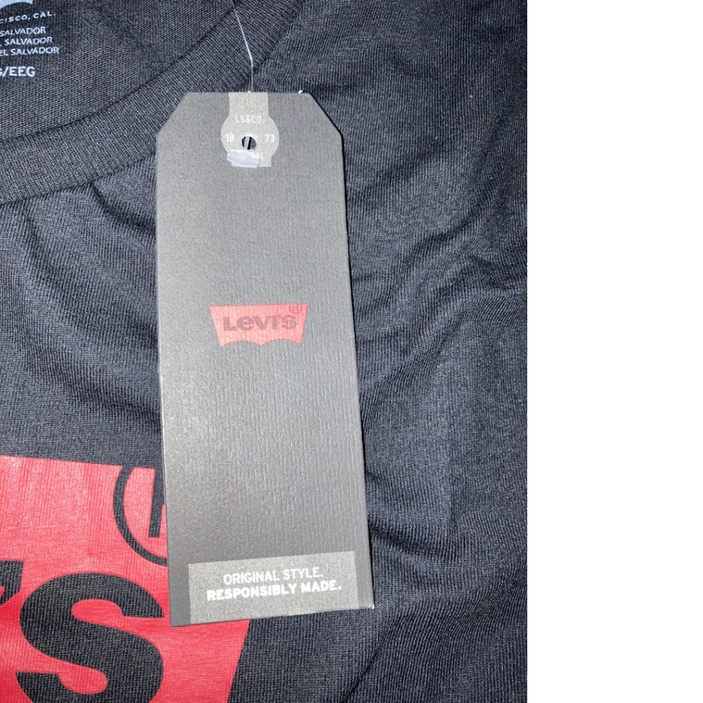 Levi's Logo Tee in Black
